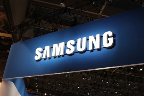 TouchWiz : Samsung reverrait sa copie pour débarrasser son interface des bloatwares
