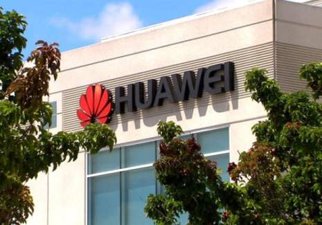 Huawei préparerait un « Galaxy S4-killer » avec un écran 4,9 pouces FullHD et seulement 6,9 mm d’épaisseur