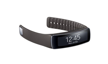 Le Samsung Gear Fit passe au mode portrait pour une meilleure...