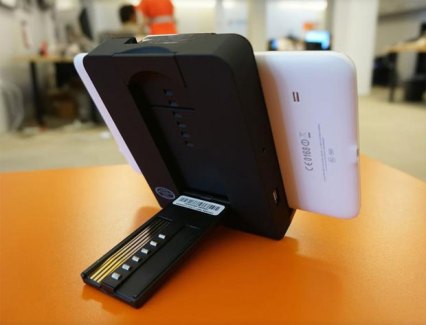 Audiovox, une station pour tablettes dédiée à la voiture