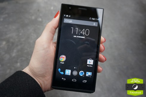 Prise en main du Panasonic Lumix DMC-CM1, un compact expert qui joue les smartphones