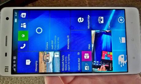 Microsoft va bientôt ouvrir sa bêta Windows 10 Mobile sur les...