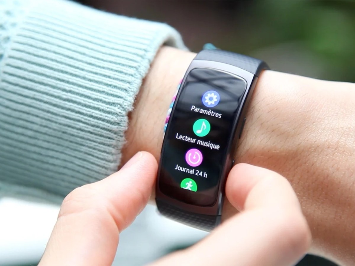 Samsung Gear Fit2, un bracelet autonome pour le sport