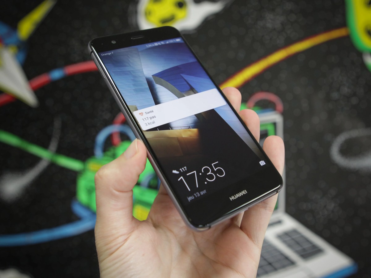 Vidéo : notre test du Huawei P10 Lite en 4 minutes