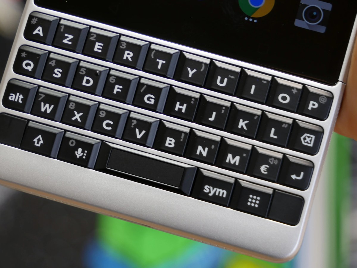 BlackBerry Key2 Lite : un smartphone à clavier enfin abordable pour l'IFA ?