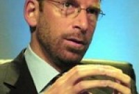 Warner Music reconduit son PDG Edgar Bronfman jusqu'en 2013