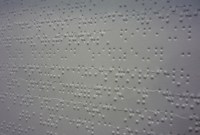 Un nouveau type d'écran en braille pour améliorer le surf des aveugles sur le...