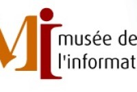 Le musée de l'informatique va au bras de fer