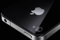Un employé d'Apple oublie l'iPhone 5 dans un bar. Encore.