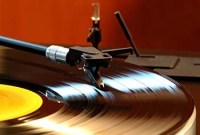 Nicolas Sarkozy pressé de créer le Centre national de la musique