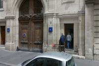 Grève de la faim devant les bureaux de Google France