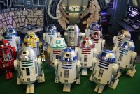 Star Wars : ces passionnés passent leur temps libre à construire des R2-D2 grandeur nature