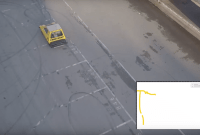 Deux YouTubeurs transforment une voiture en souris d'ordinateur géante