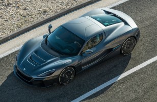 Cette hypercar électrique prétend battre le futur Tesla Roadster sur le 0 à 100...
