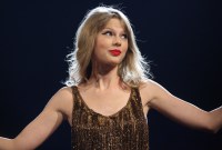 Taylor Swift a scanné la foule grâce à la reconnaissance faciale à un de...