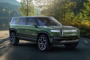 Tout savoir sur le Rivian R1S, SUV électrique haut de gamme au look pick-up