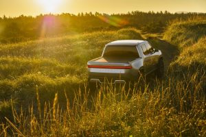 Pickup électrique Rivian R1T : prix, caractéristiques, date de sortie...