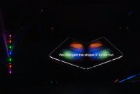 Samsung dévoile son smartphone pliable Galaxy Fold : design et caractéristiques futuristes pour 1...