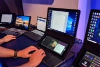 Ce prototype de PC portable gaming à double écran est définitivement l'OVNI du Computex