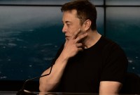 Elon Musk appelle à « libérer l'Amérique » du confinement