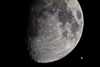 Ne manquez pas le beau trio entre la Lune, Jupiter et l'étoile Antarès ce...