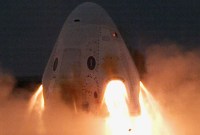 SpaceX teste l'évacuation de sa capsule Dragon en cas de danger lors d'un vol...