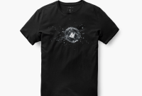 Cybertruck : Tesla lance un t-shirt en hommage au fiasco de la vitre cassée...