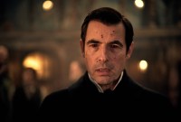 Dracula sur Netflix : les créateurs de Sherlock se ratent par excès de morbide