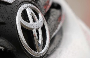 Toyota offre des dizaines de milliers de brevets sur la voiture hybride : comm'...