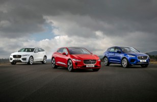 Jaguar n'a lancé qu'une seule voiture électrique mais veut abandonner le thermique dès 2025