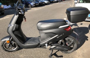 Test du EcoNeco S1 : le scooter électrique premier prix qui tient la route