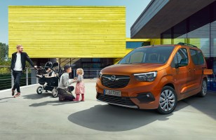 Opel Combo-e Life : les familles n'iront pas très loin avec cette voiture 100...