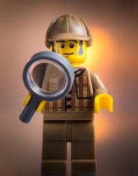 Crime Zoom, Decktective, Chronicles of Crime : les meilleurs jeux de société d’enquête
