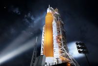 L'immense fusée SLS de la Nasa fera son premier vol en février 2022