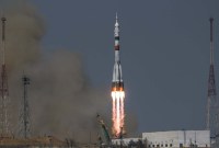 Un autre milliardaire file dans l'espace : suivez en direct le départ de Yusaku...