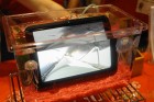 CES 2012 : Aperçu de la tablette Fujitsu Arrows Tab « waterproof »