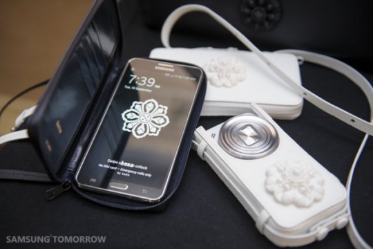 Samsung présente des accessoires haute-couture pour le Galaxy Note 3 et le S4 Zoom
