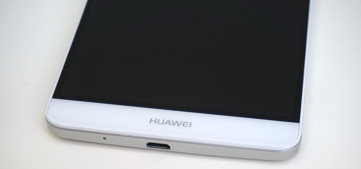 Huawei Ascend P8 : 6 millimètres d’épaisseur et 480 dollars ?