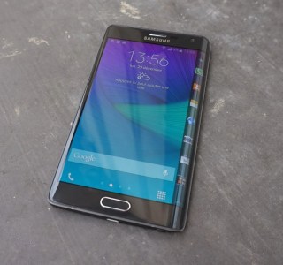 Test du Samsung Galaxy Note Edge : un appareil avant-gardiste mais sous-exploité