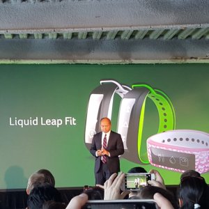 Acer Liquid Leap Fit : un bracelet connecté avec écran tactile et mesure du pouls