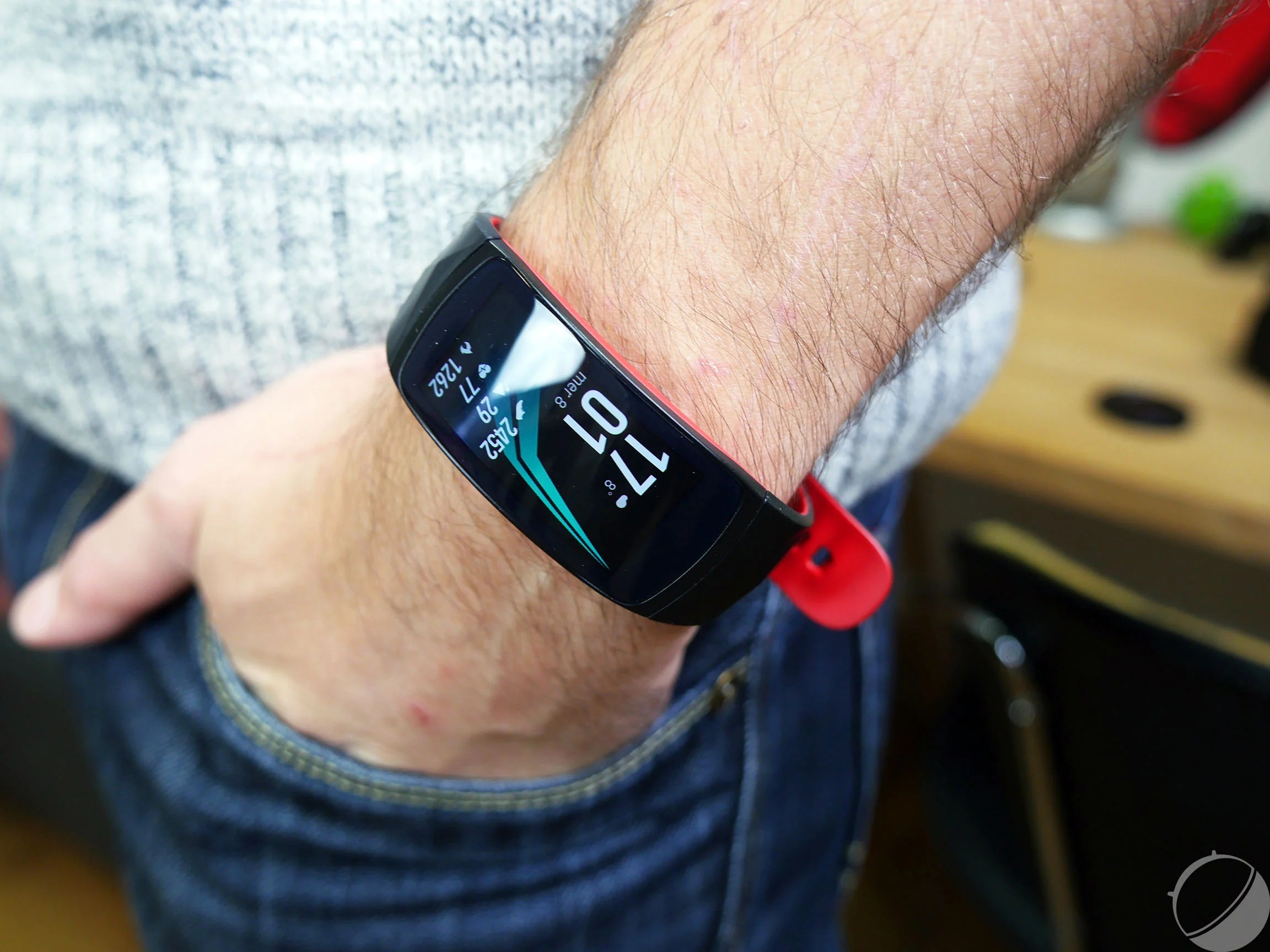 Samsung Gear Fit2 Pro : prix, fiche technique, test et actualité - Montres/Bracelet Connectés