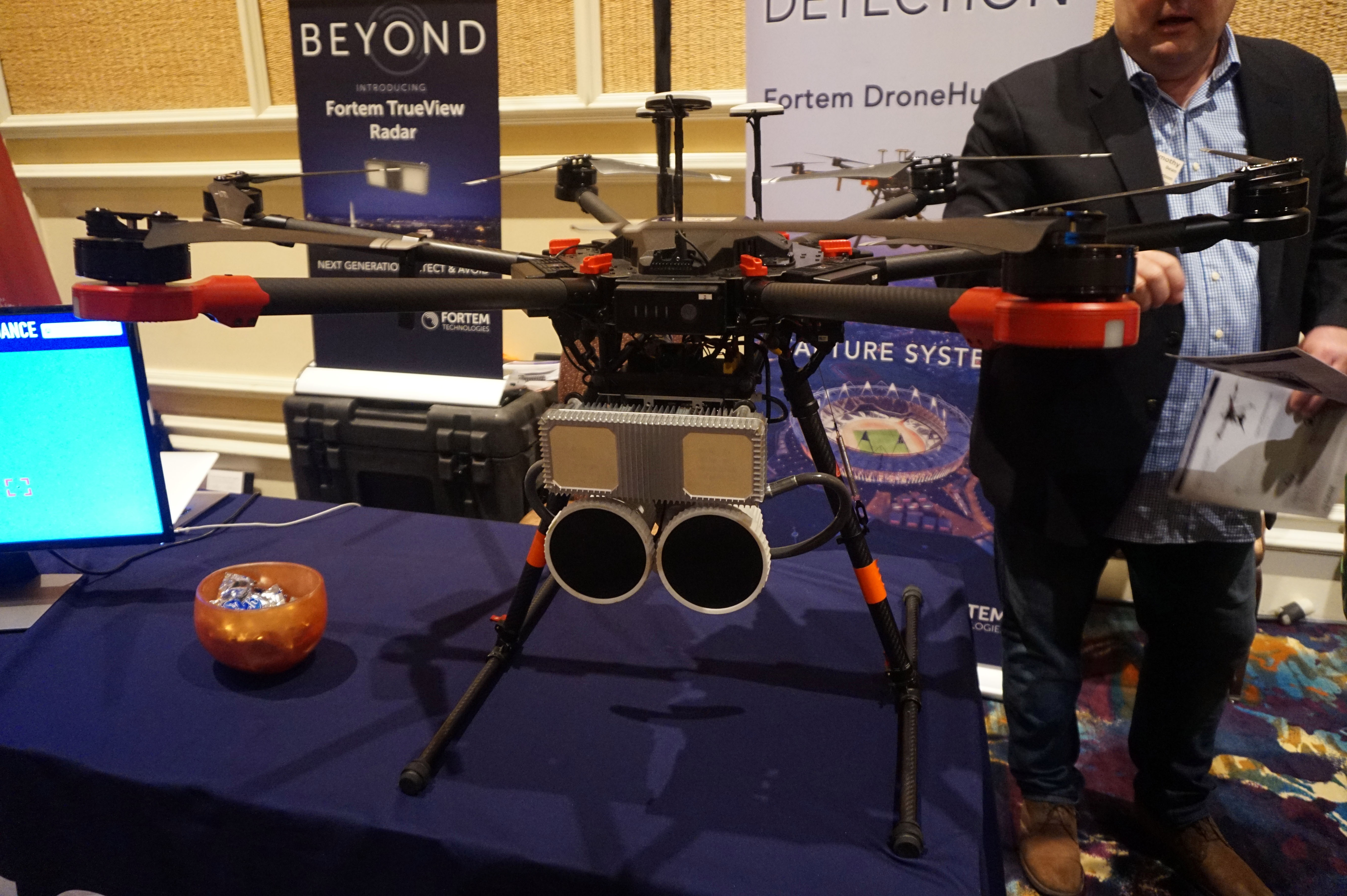 CES 2018 : comment ce drone peut chasser et abattre d’autres drones