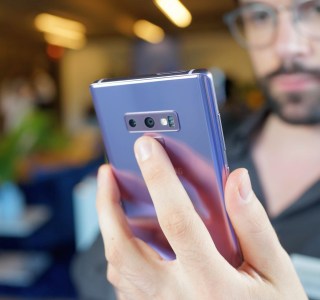 Samsung Galaxy Note 9 : le bouton Bixby 2.0 n’est plus désactivable