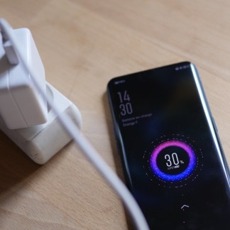 What are the best fast chargers for your smartphone?