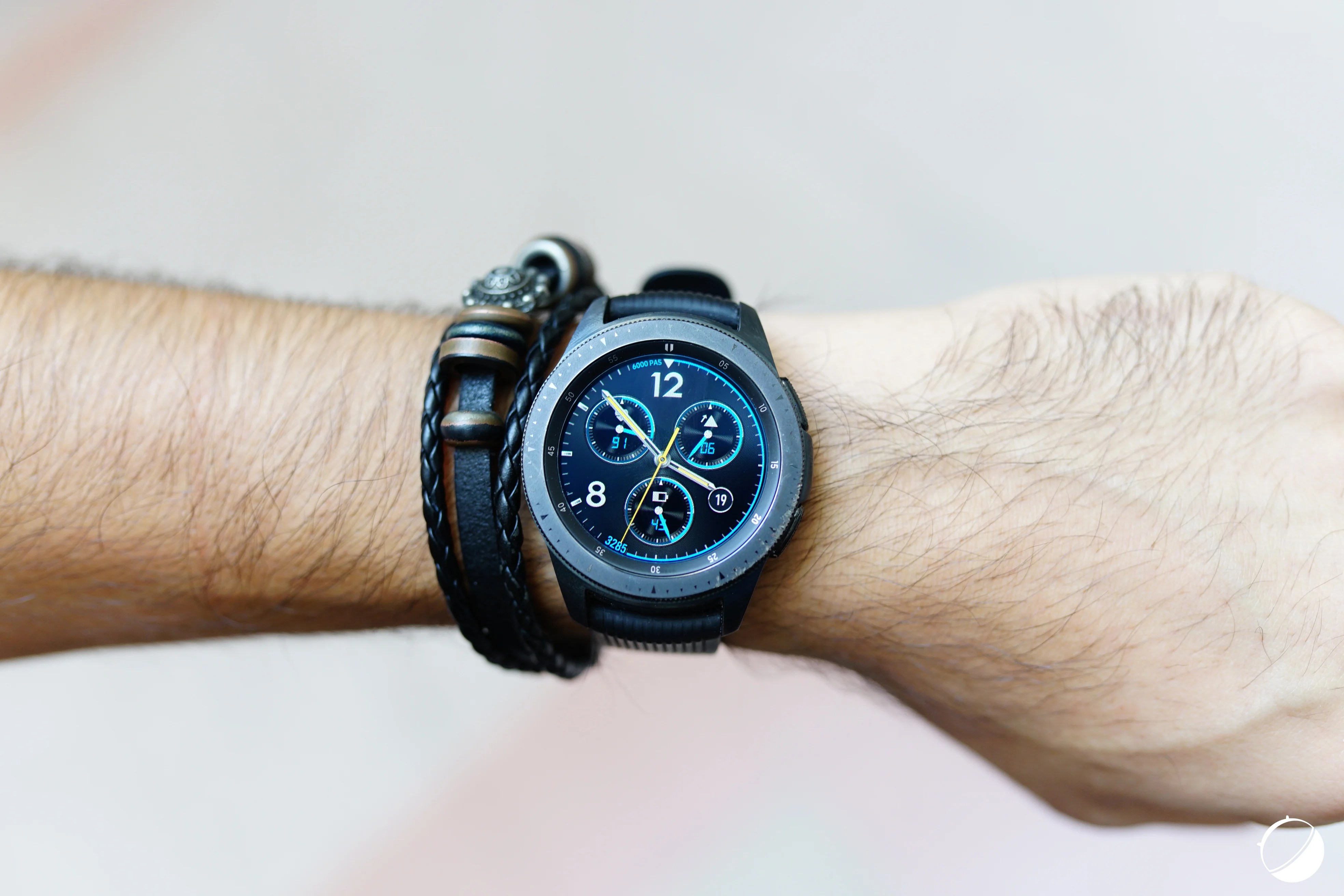 Samsung Galaxy Watch : Prix, Fiche Technique, Test Et Actualité ...