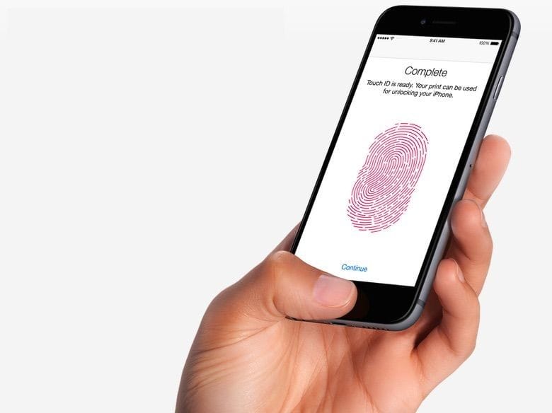 Apple veut ressusciter Touch ID sur ses iPhone… tout en conservant Face ID