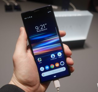 Xperia 10 et 10 Plus : notre prise en main et nos photos des smartphones 21:9 de Sony – MWC 2019