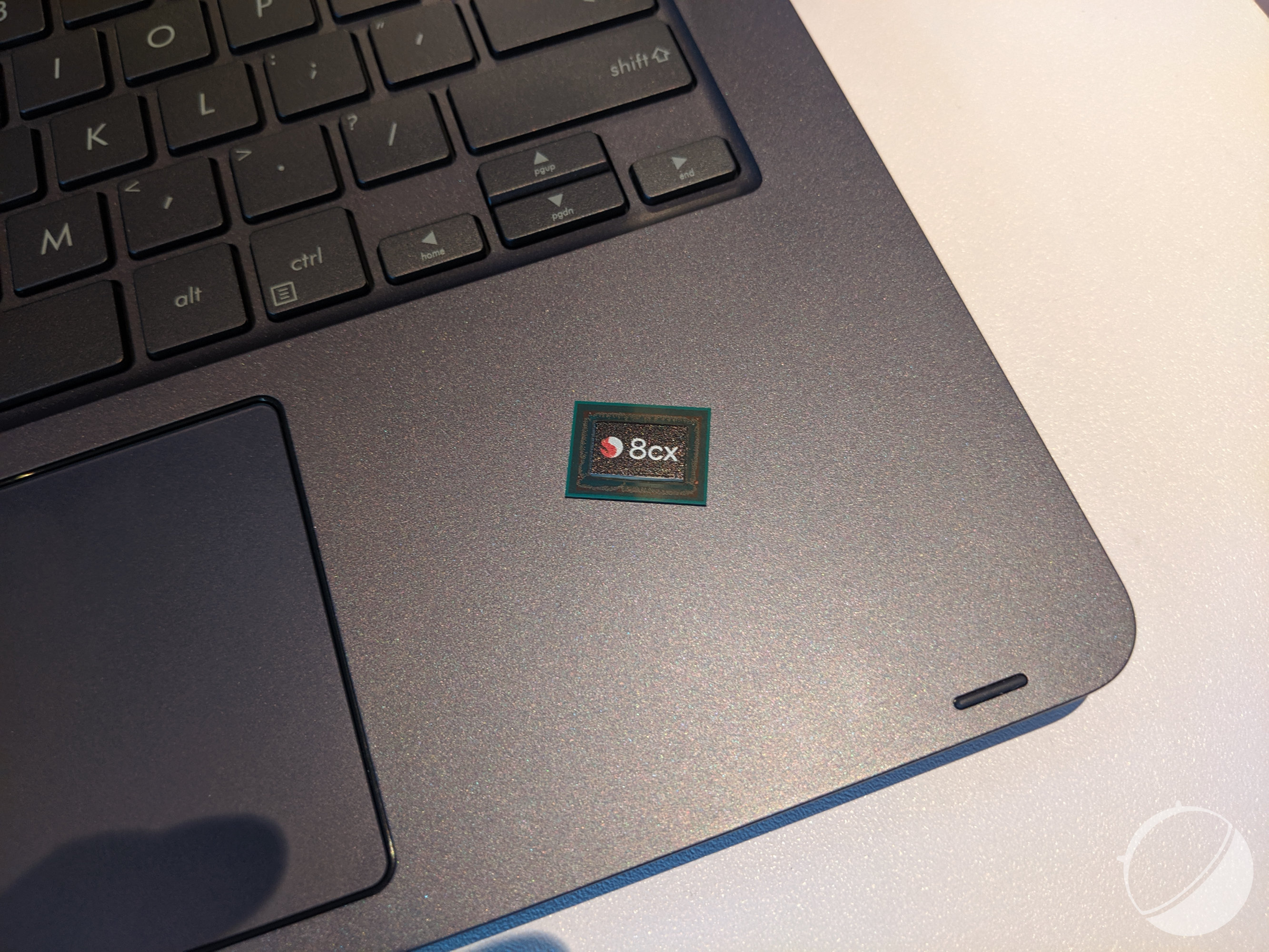 Snapdragon 8CX : un premier benchmark montre que Qualcomm rattrape un Intel Core i5