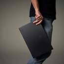 Le MSI Prestige 16 AI+ (Intel Core Ultra Série 3, OLED, 1 To) est un bijou à découvrir pour 400 euros de moins chez Darty