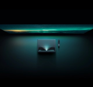 Xiaomi Mi 4K Laser : le vidéoprojecteur à ultra-courte focale est à -20 %